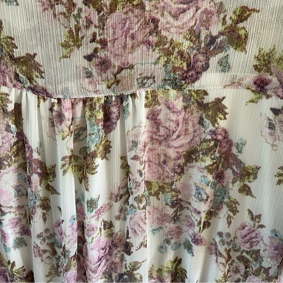 NWT LC Lauren Conrad Flutter Sleeve Ruffled Midi Dress - Picture 4 of 14